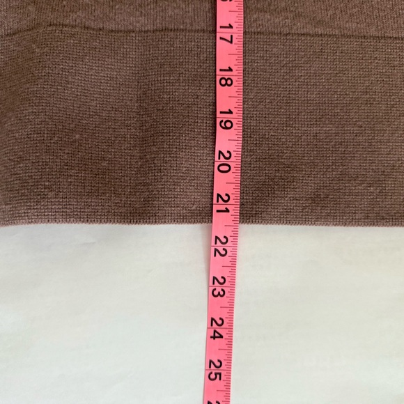 Everlane Cashmere Mock Turtleneck Crop Boxy Sweater Mauve Brown Size Medium - Picture 8 of 8